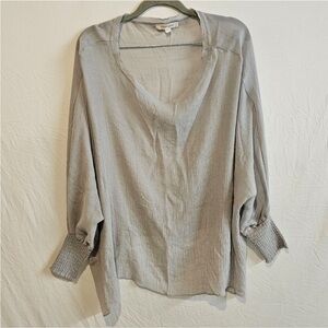 Grade & Gather Dolman Sleeve Gauzy Blouse Women’s M/L